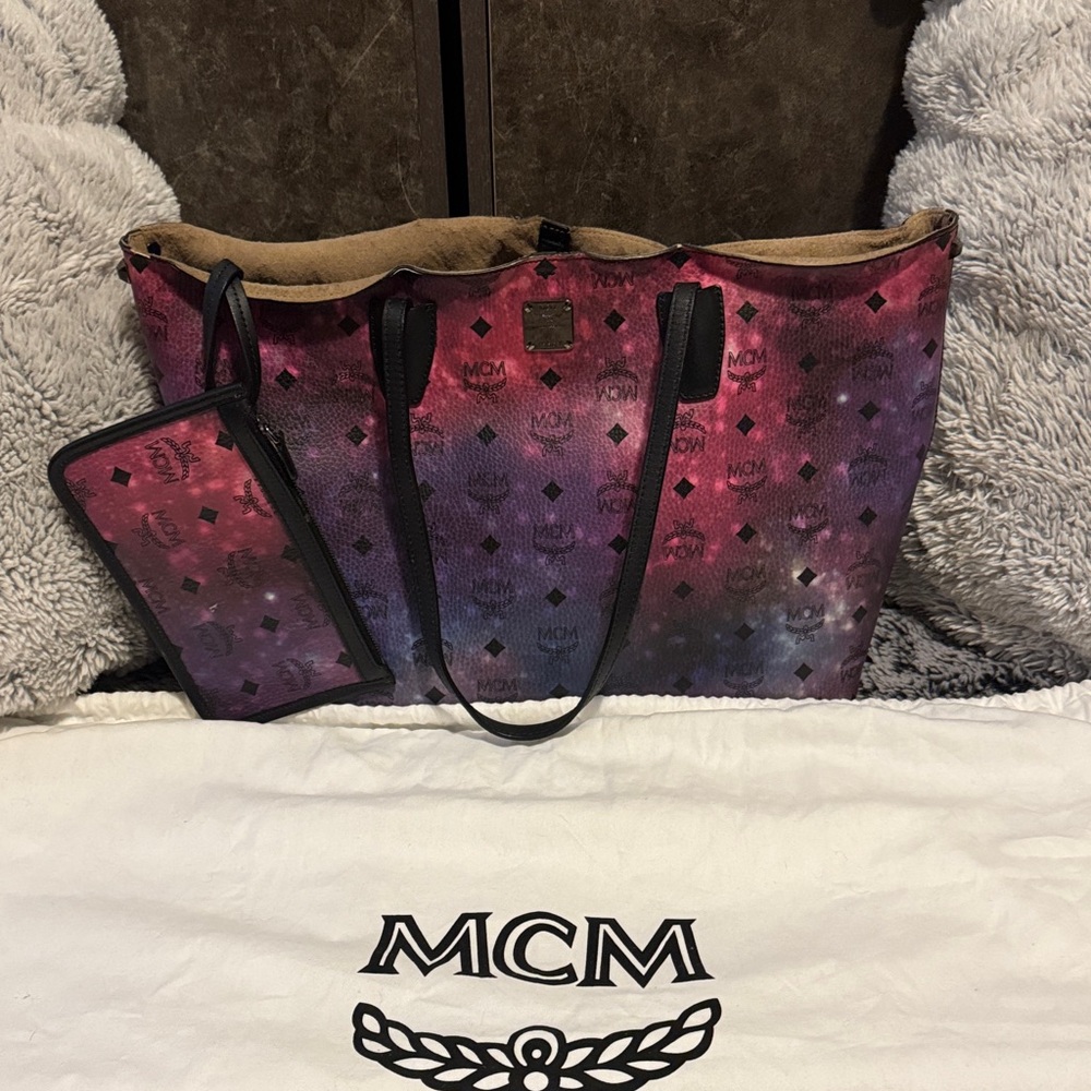 MCM Pink/Purple Galaxy Viseto Gradient Logo Coated Canvas Tote with Black Handle